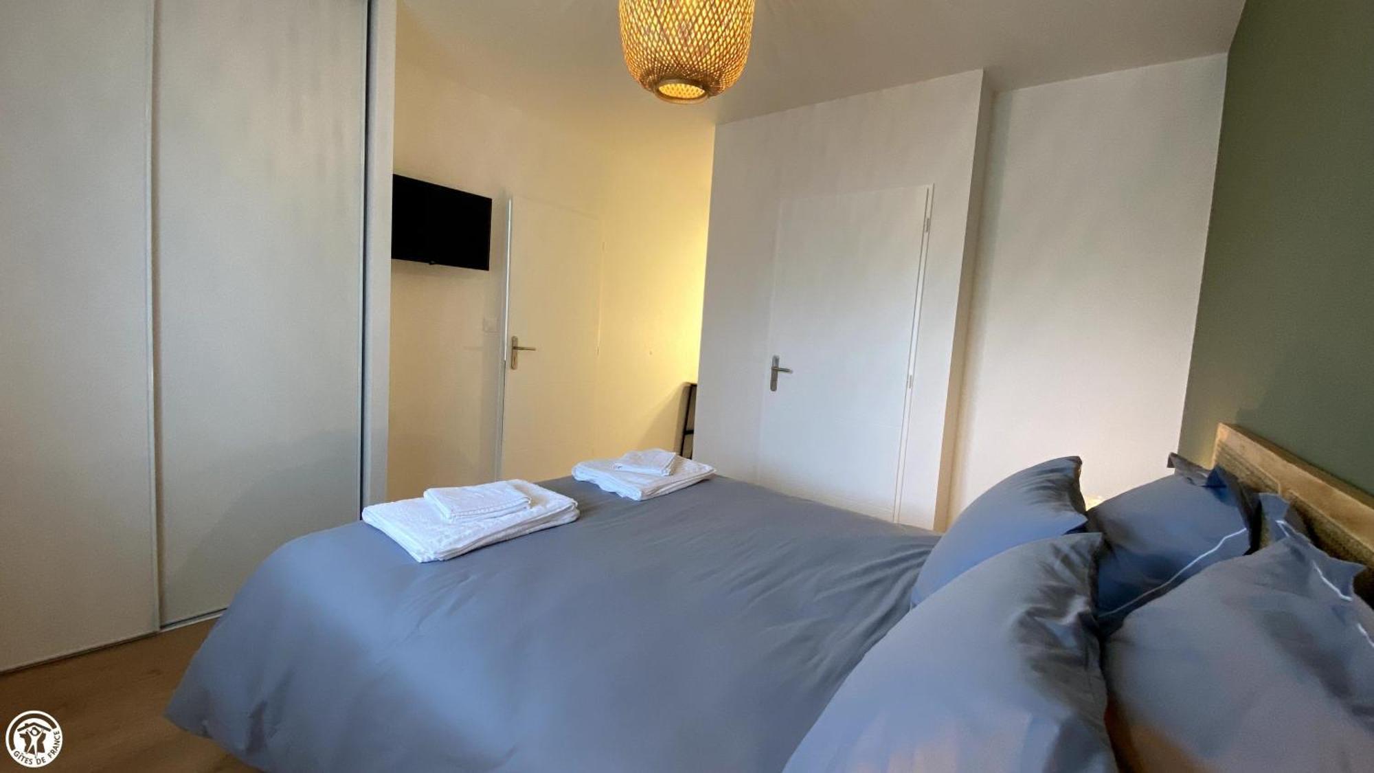 Breakislebed 3 Maisons Chu Limoges Extérieur photo