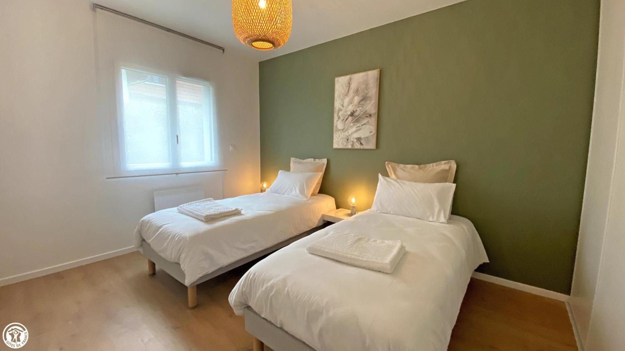 Breakislebed 3 Maisons Chu Limoges Extérieur photo