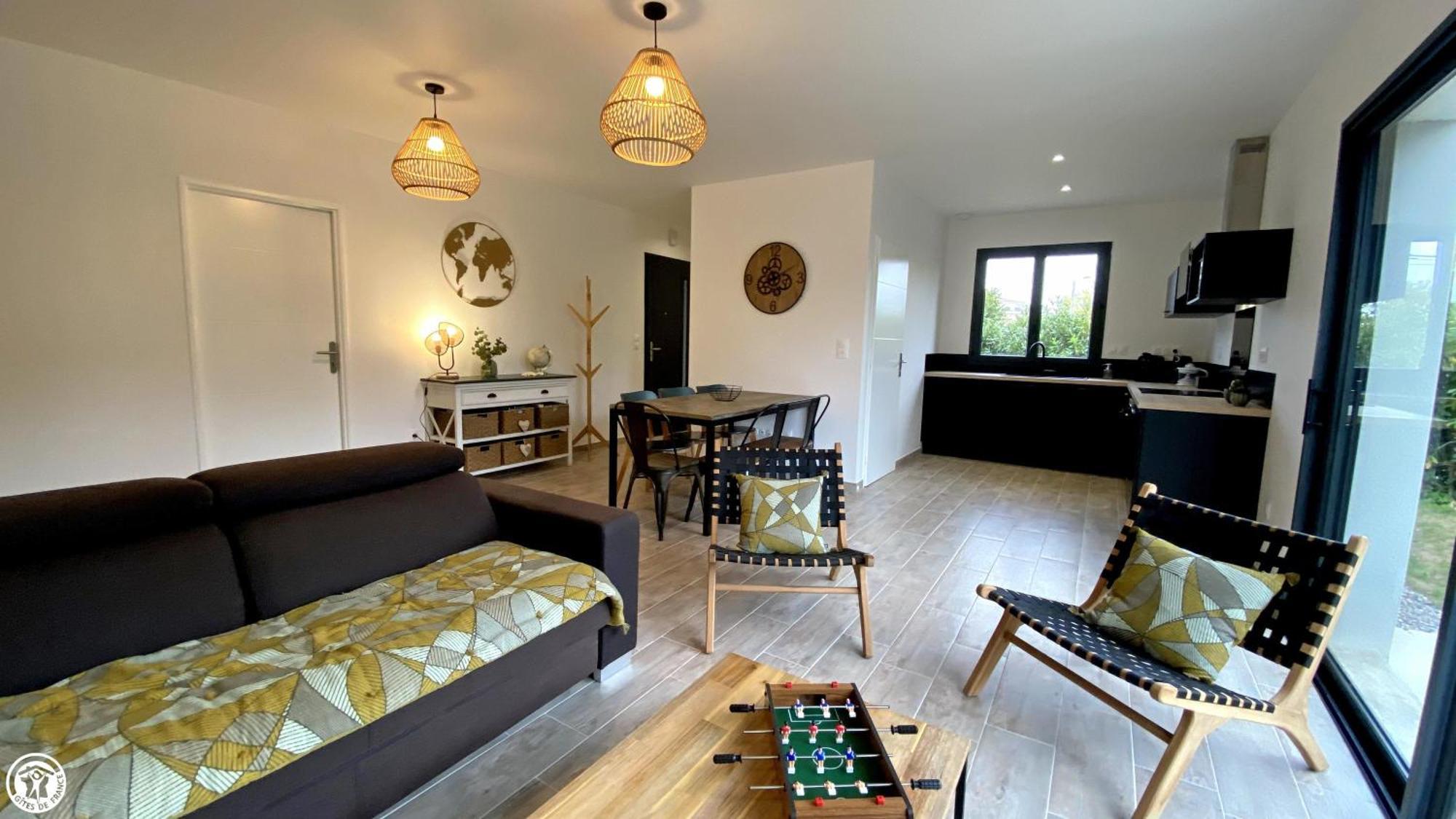 Breakislebed 3 Maisons Chu Limoges Extérieur photo