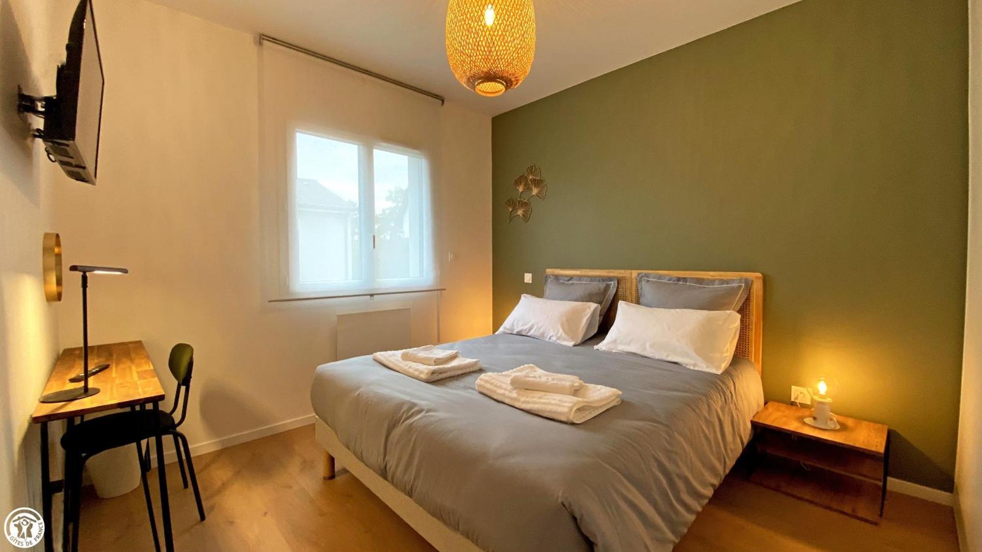 Breakislebed 3 Maisons Chu Limoges Extérieur photo